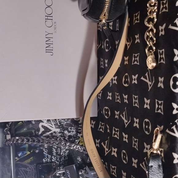 Nwot Micheal kors Pebble leather belt bag black - Picture 6 of 9